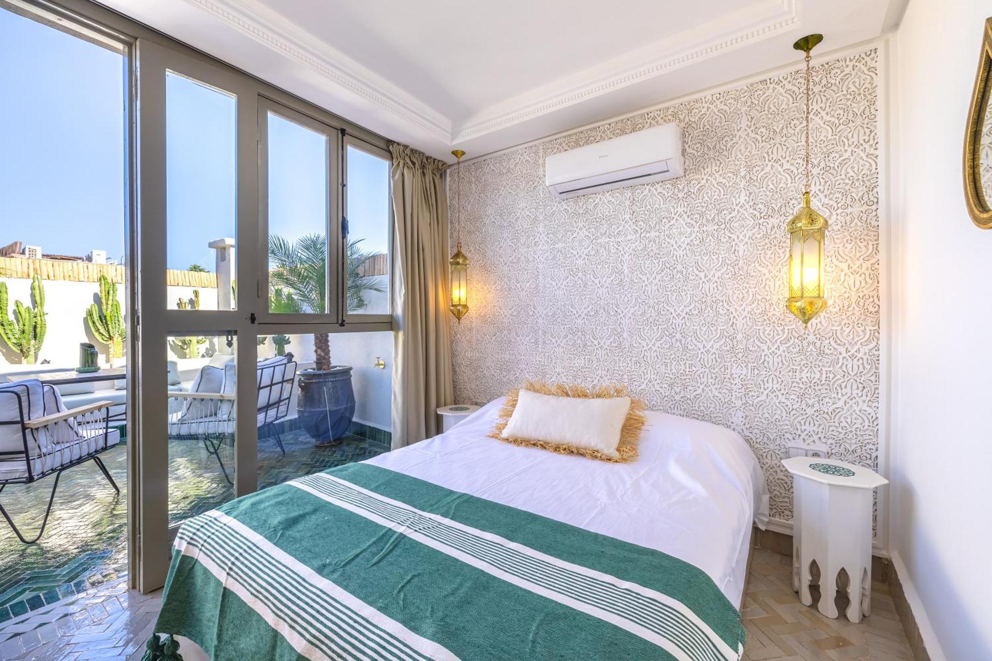 Riad Zahra Bed And Breakfast มาร์ราเกช ภายนอก รูปภาพ